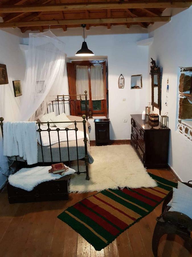 Traditional House Kassandra'S Guest House Ermioni Bagian luar foto